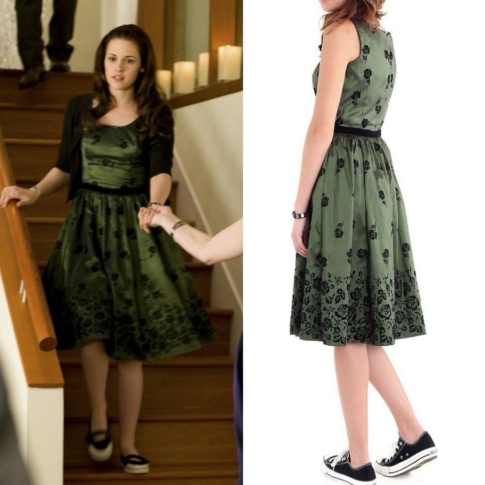 Neca Bella Swan Birthday Dress size 5XL twilight, vampire, collectible ASOS EUC - Picture 11 of 14